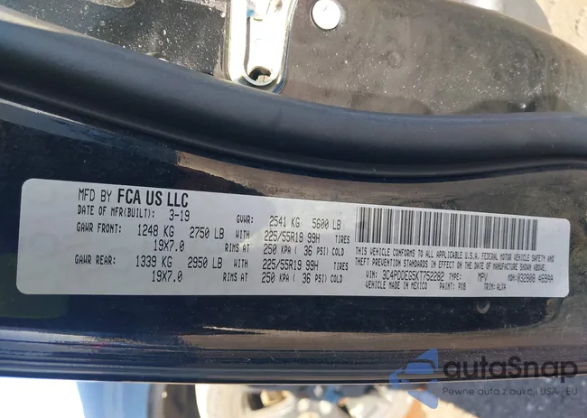 3C4PDDEG5KT752282: 44023093