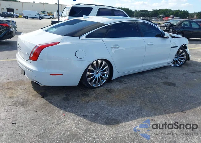 SAJWA2GZ6E8V61725: 44023174