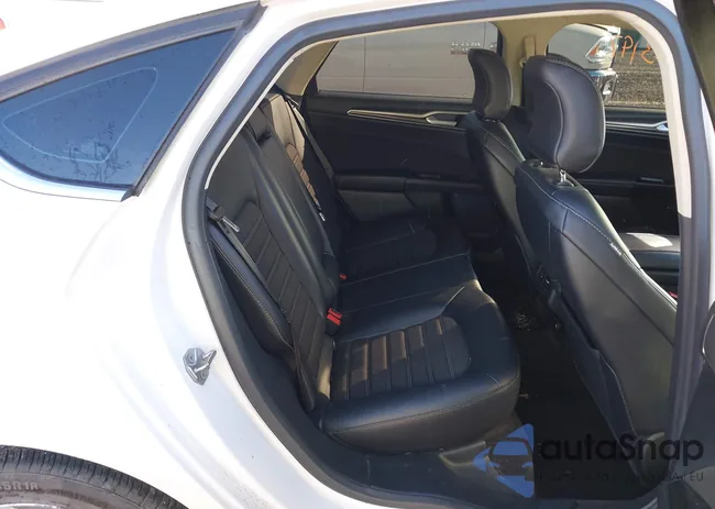 3FA6P0H95HR177119: 44023197