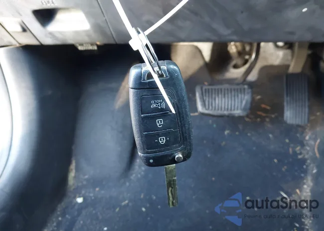 KMHRC8A35LU032652: 44023206