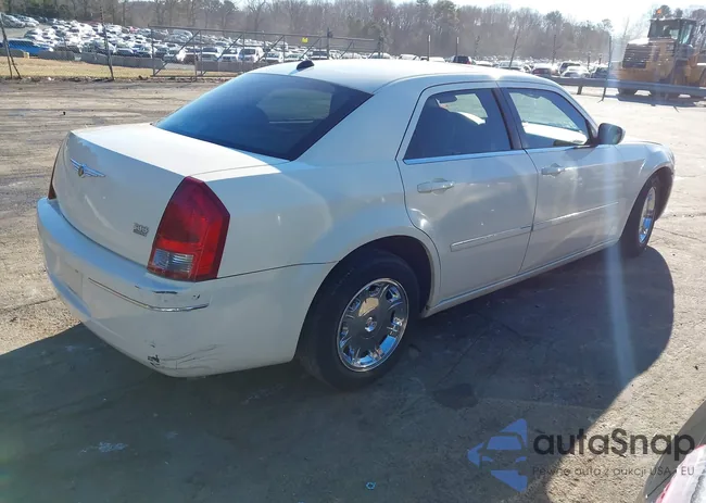 2C3KA53G06H114021: 44022277