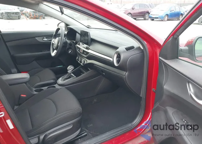 3KPF24AD6ME355541: 44022487