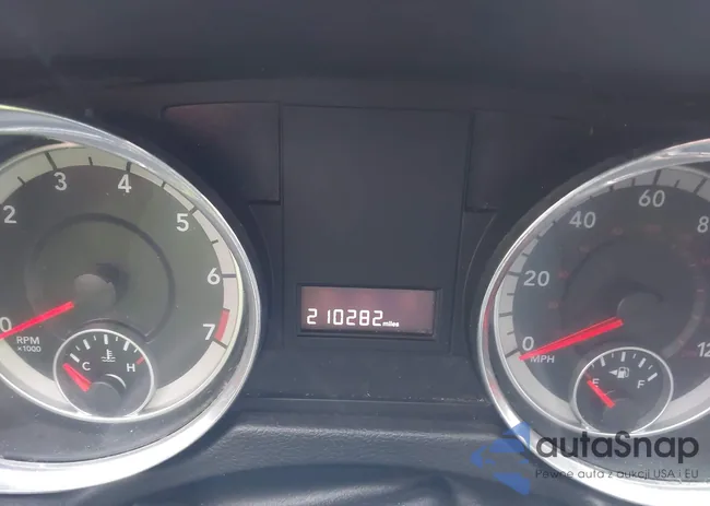 2C4RDGCG2GR201735: 44023645