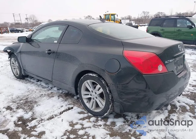 1N4AL2EP5CC264501: 44023727