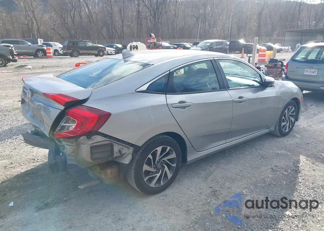 19XFC2F71HE220610: 44023746