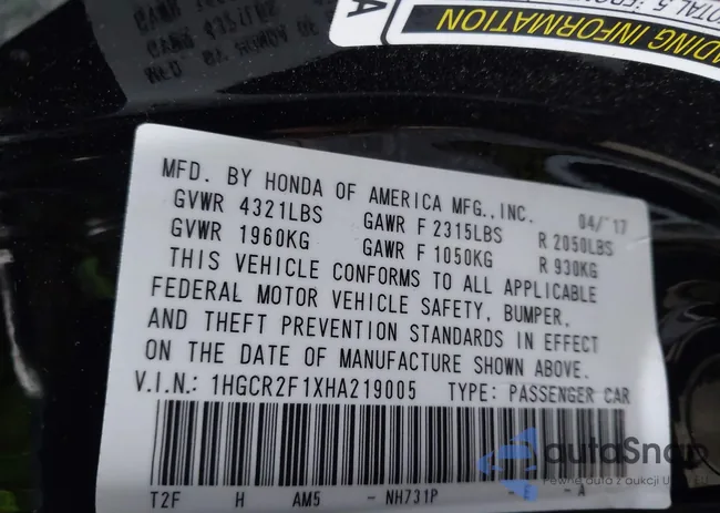 1HGCR2F1XHA219005: 44023758