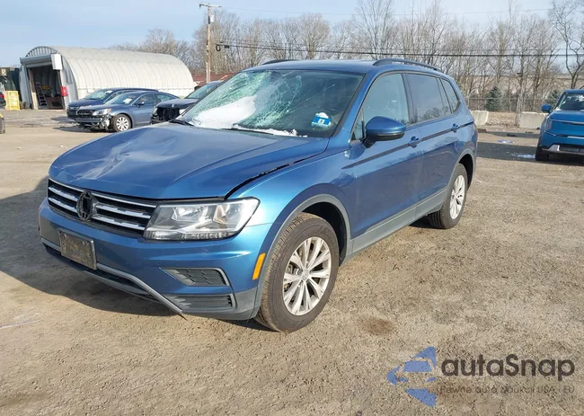 3VV0B7AX5JM108533: 44023772