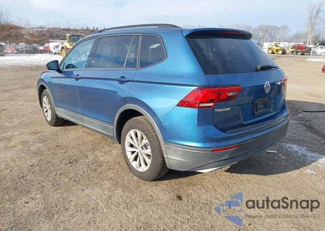 3VV0B7AX5JM108533: 44023772