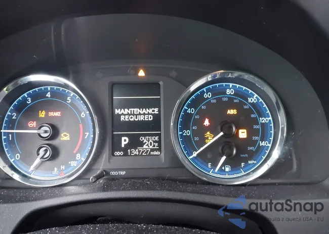 2T1BURHE2HC882047: 44023811