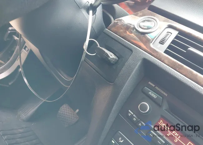 WBAPH57559NL79936: 44023960