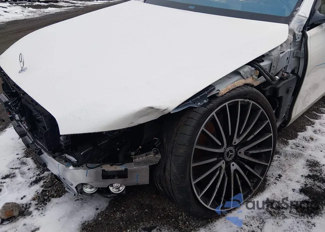 W1K6G6DBXPA212290: 44024001