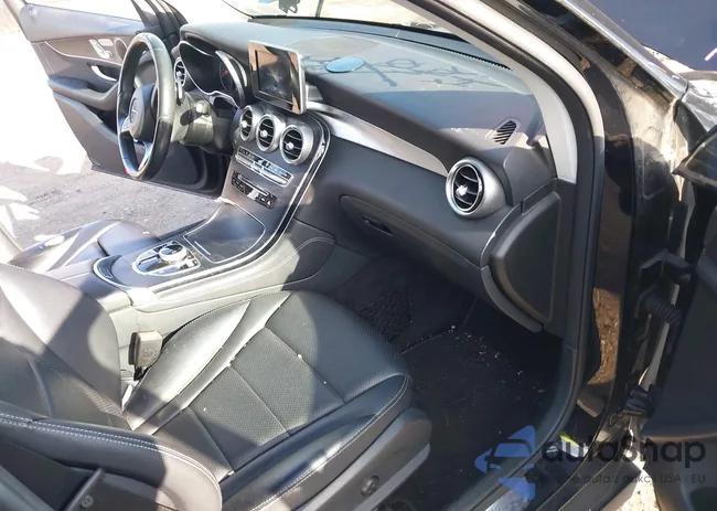 WDC0G4KB4HF175260: 44024005