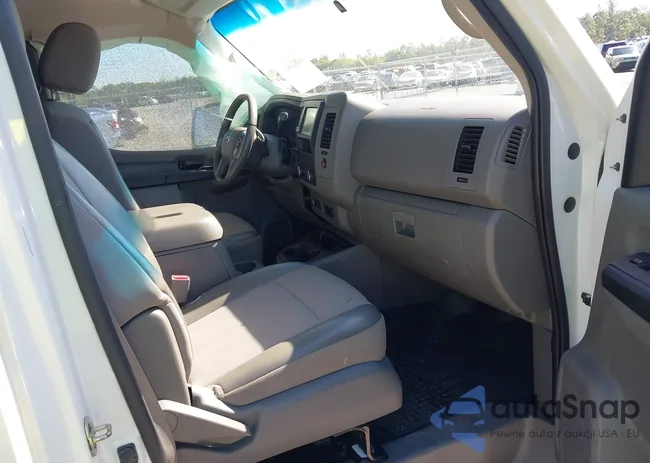 1N6AF0KY5LN811268: 44024036