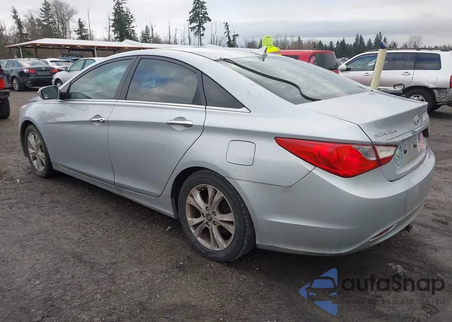 5NPEC4AC8BH001545: 44024056