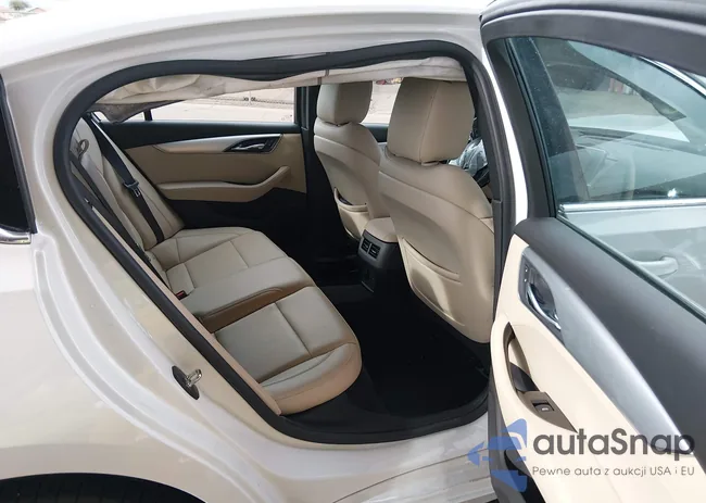 1G6DM5RK6P0104805: 44024065