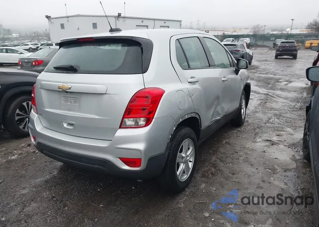 3GNCJKSBXKL204242: 44024135