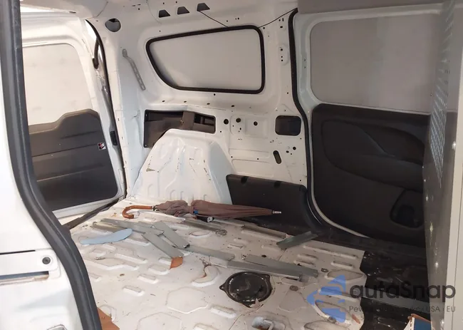 ZFBHRFAB6N6X04657: 44024138