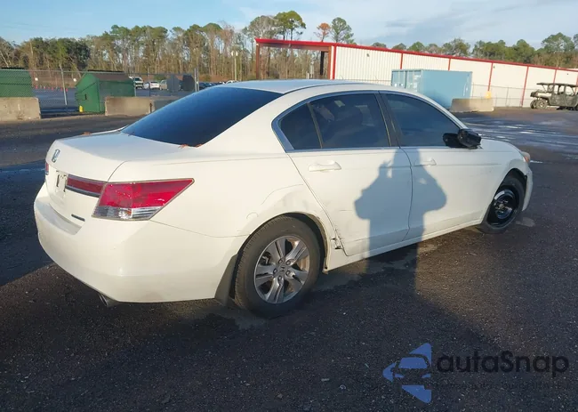 1HGCP2F69CA108827: 44024220