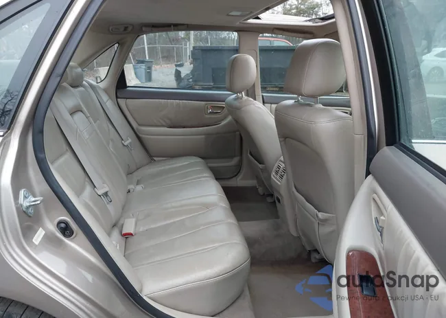 4T1BF28B63U277902: 44024233