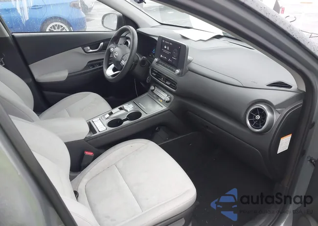 KM8K23AG8PU160884: 44023246