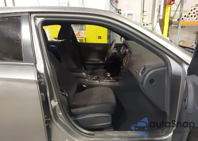 2C3CDXBG9CH136099: 44023279