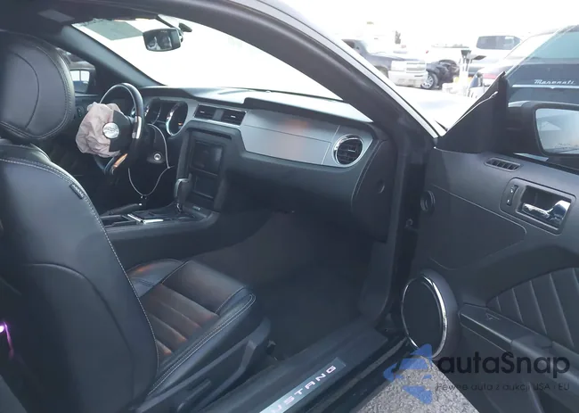 1ZVBP8AM8E5210261: 44023285