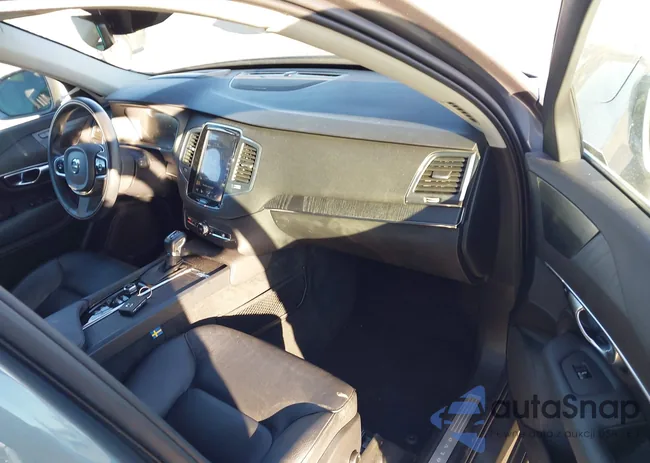 YV4A22PK4L1601893: 44023319