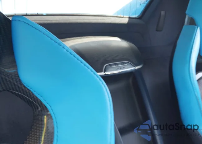 1G1YC3D44P5142298: 44023384