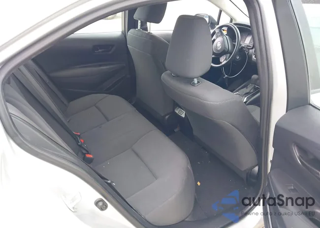 5YFB4MDE5RP147136: 44023403