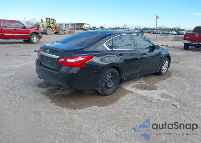 1N4AL3AP7HC213486: 44023504