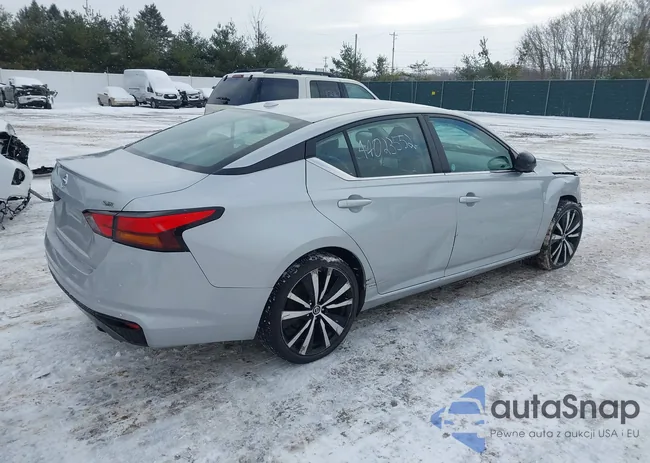 1N4BL4CV3MN371974: 44023552