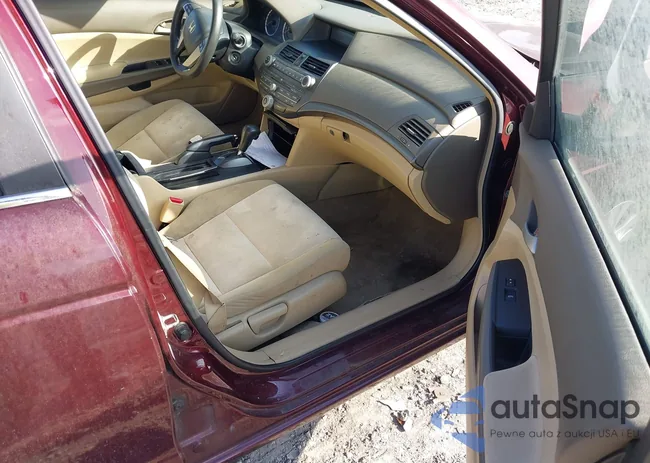 1HGCP26449A007430: 44023559