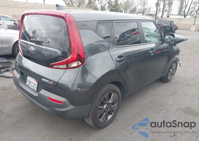 KNDJ23AU8M7791943: 44023633