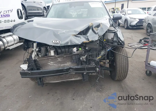 KNDJ23AU8M7791943: 44023633