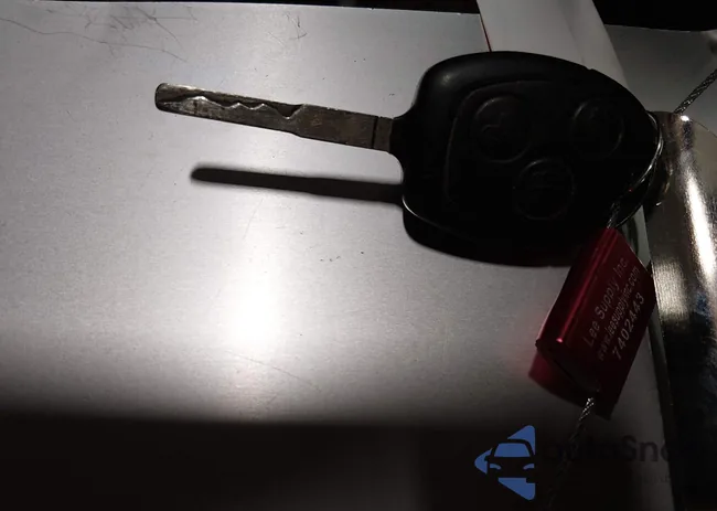 3FADP4BJ5DM194527: 44024651