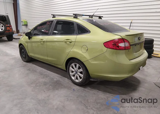 3FADP4BJ5DM194527: 44024651