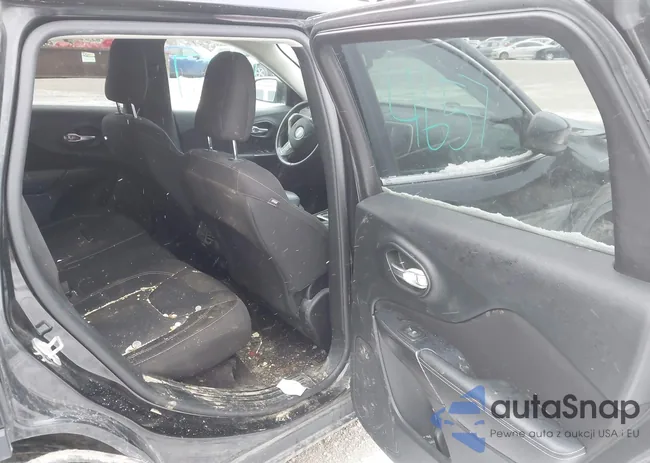 1C4PJMCS1GW194450: 44024657