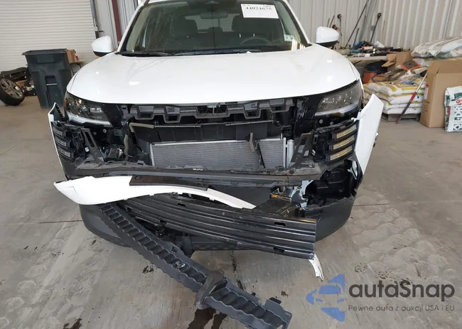 3N8AP6CB0SL407990: 44024675