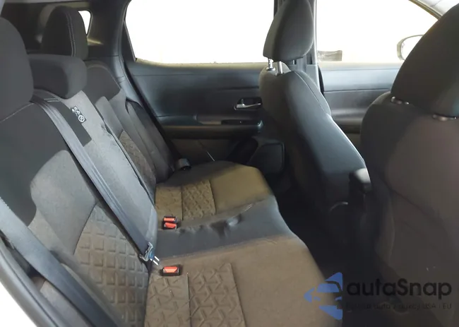 3N8AP6CB0SL407990: 44024675