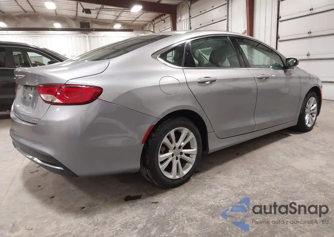 1C3CCCAB8FN754270: 44024678