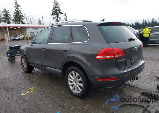 WVGEF9BP2CD010847: 44024700