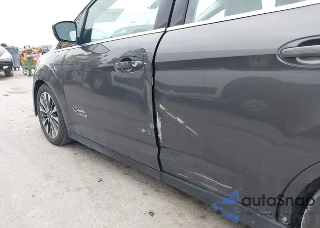 1FADP5FU2HL102601: 44024710