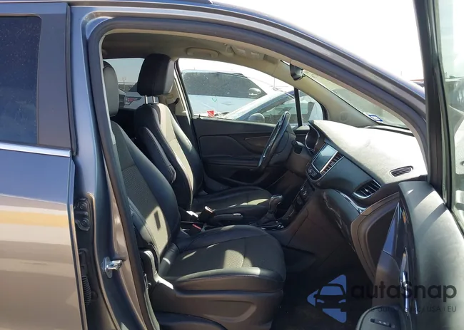 KL4CJESB1KB893531: 44024736