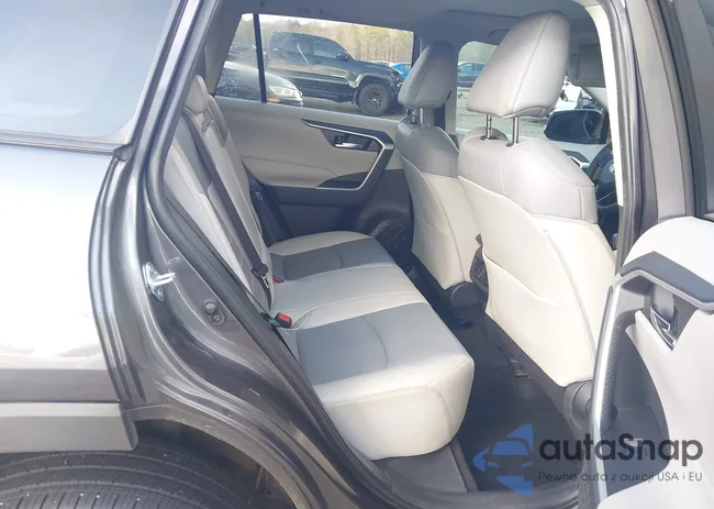 2T3C1RFV6RC265596: 44024768