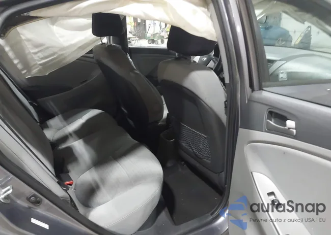 KMHCT4AEXGU044401: 44024848