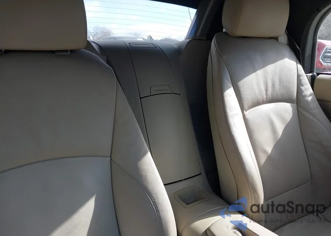 4USBT53505LT28104: 44024852