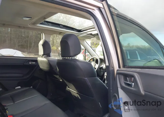 JF2SJARC9GH448811: 44024873