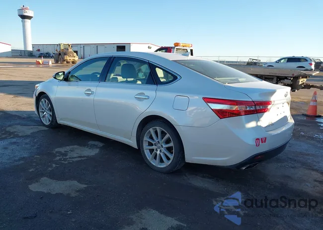 4T1BK1EB8FU152818: 44024935