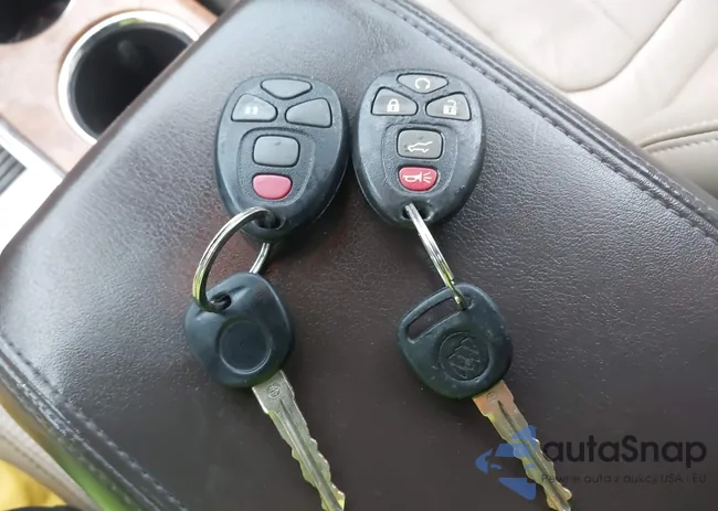 5GALRCED5AJ102956: 44025074