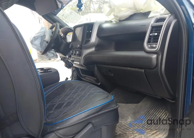 3C63R3CJ4RG337327: 44025153